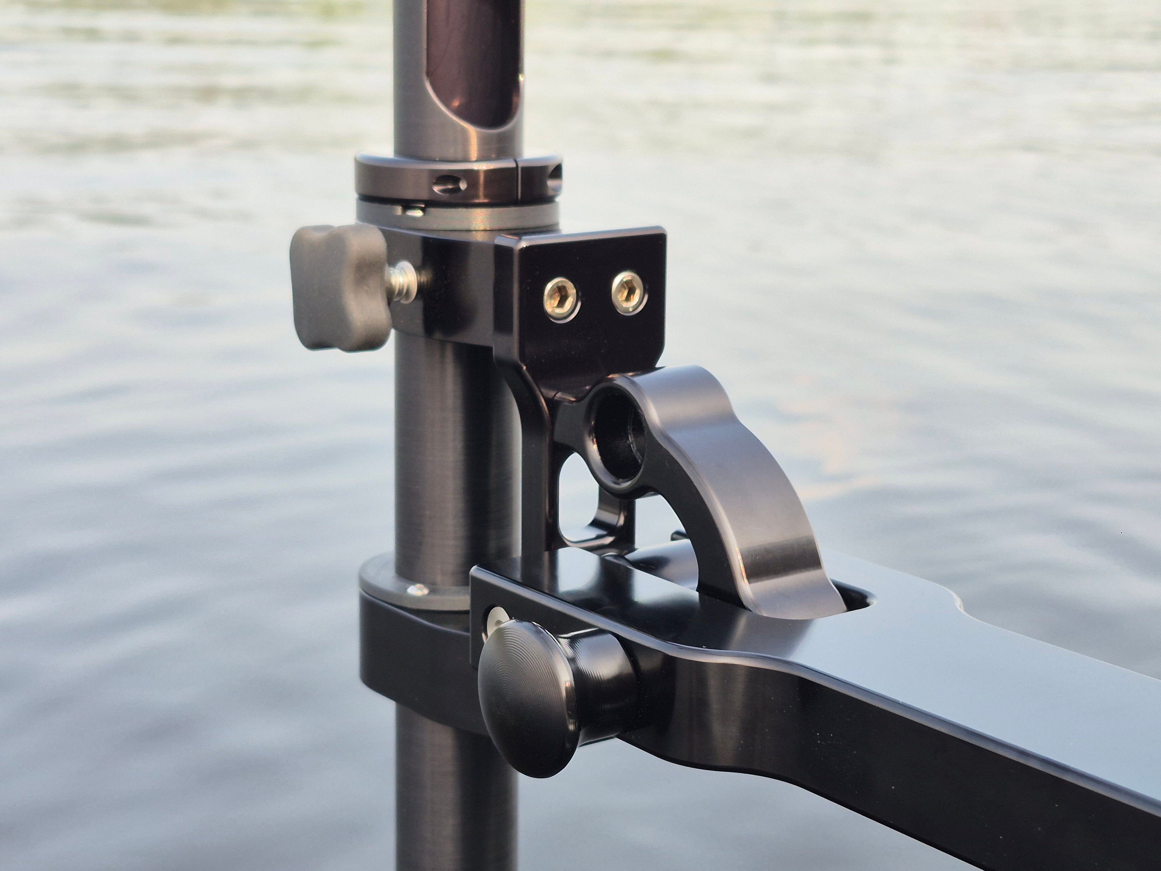 TMP Single Pivot Livescope FFS Pole
